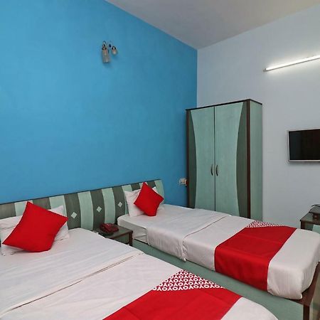 Oyo 37989 Hotel Debarshi Bānkura Extérieur photo